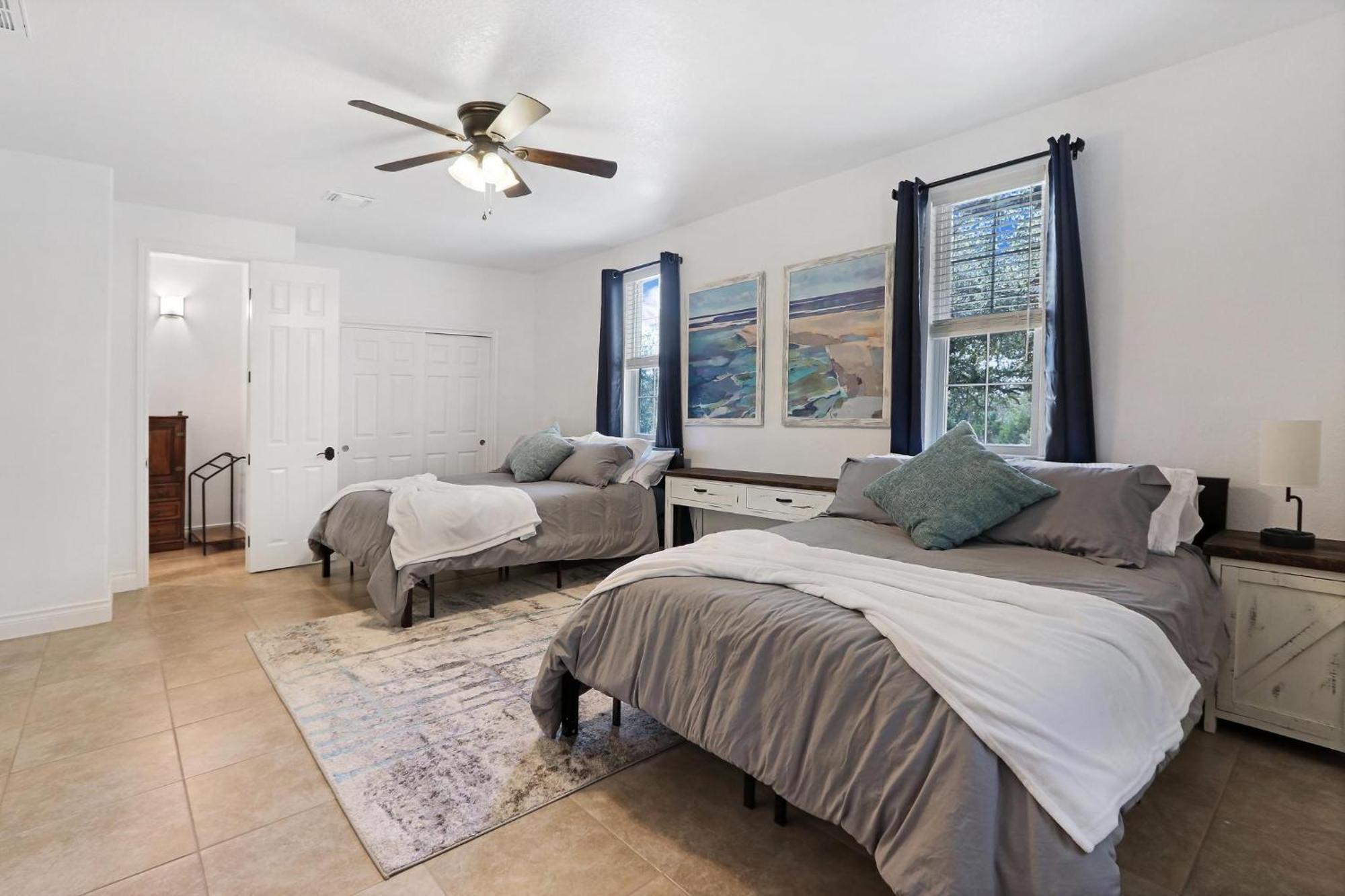 Pampered Pillow Canyon Lake Exterior photo