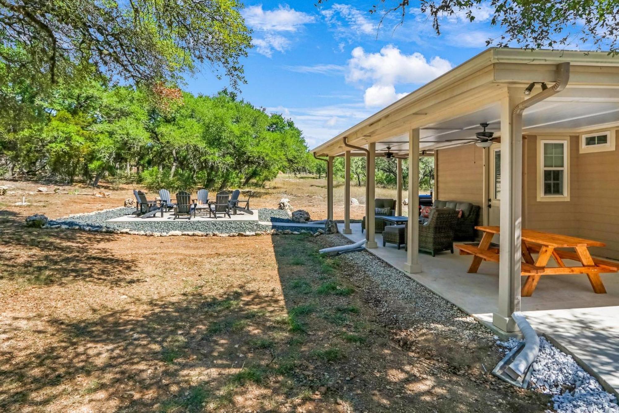 Pampered Pillow Canyon Lake Exterior photo