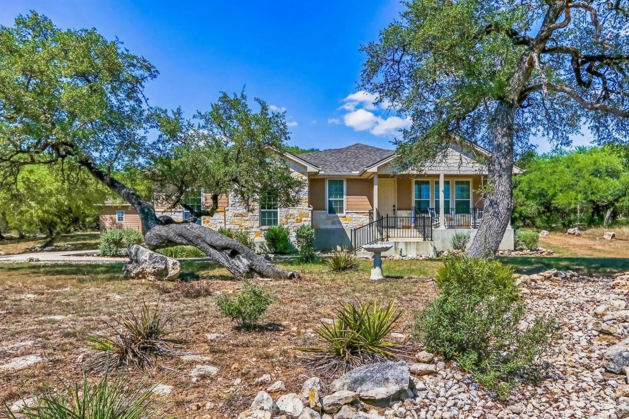 Pampered Pillow Canyon Lake Exterior photo